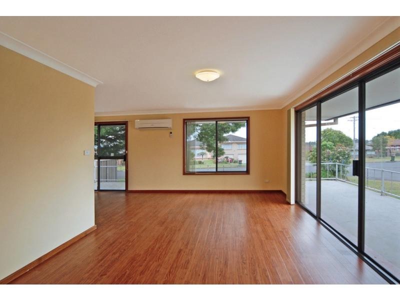 22 Allison Avenue, Nowra NSW 2541
