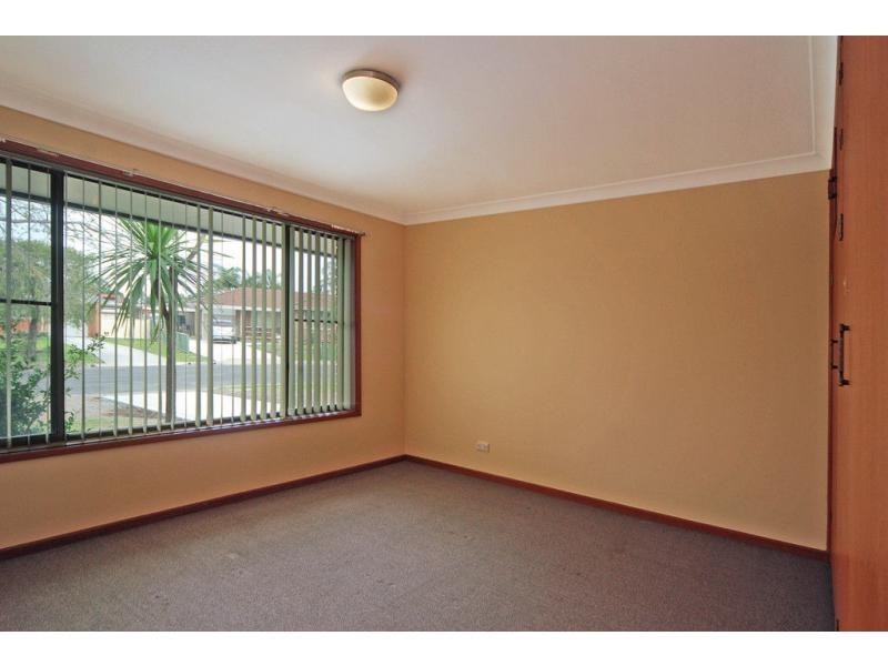 22 Allison Avenue, Nowra NSW 2541
