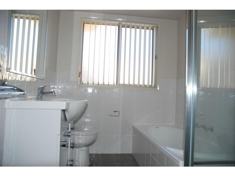 2/21B Bluebell Way, Worrigee NSW 2540