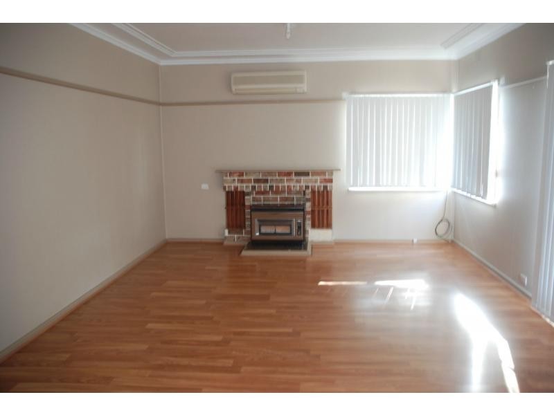 82 Hillcrest Avenue, South Nowra NSW 2541