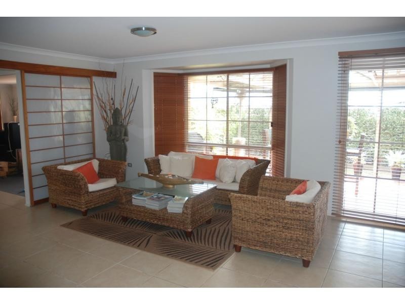 21 Carrington Park Road, Nowra NSW 2541