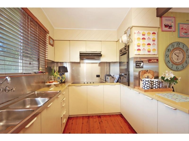 10 Philip Drive, North Nowra NSW 2541