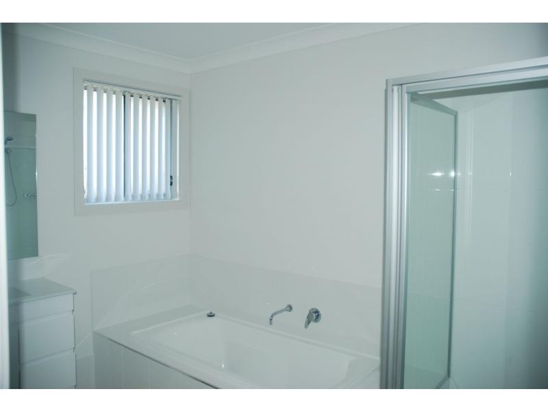 103 Albatross Road, Nowra NSW 2541
