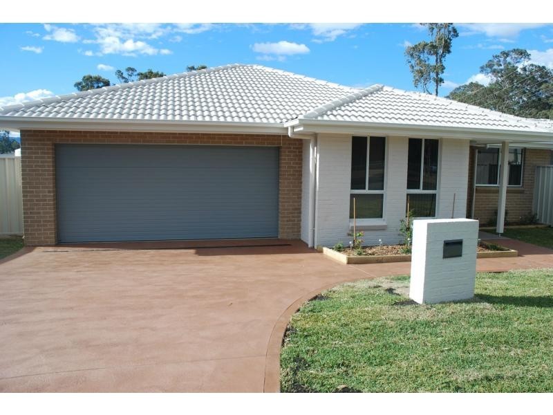 2 Coral Sea Drive, Nowra NSW 2541