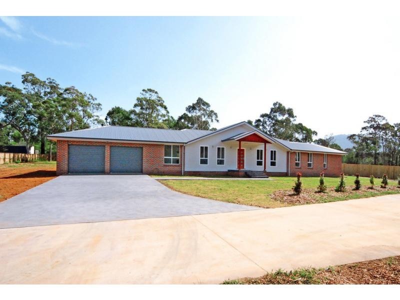 5B Creston Grove, Bomaderry NSW 2541