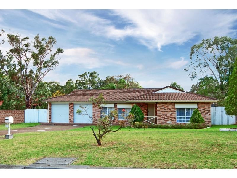 8 Uranna Avenue, North Nowra NSW 2541