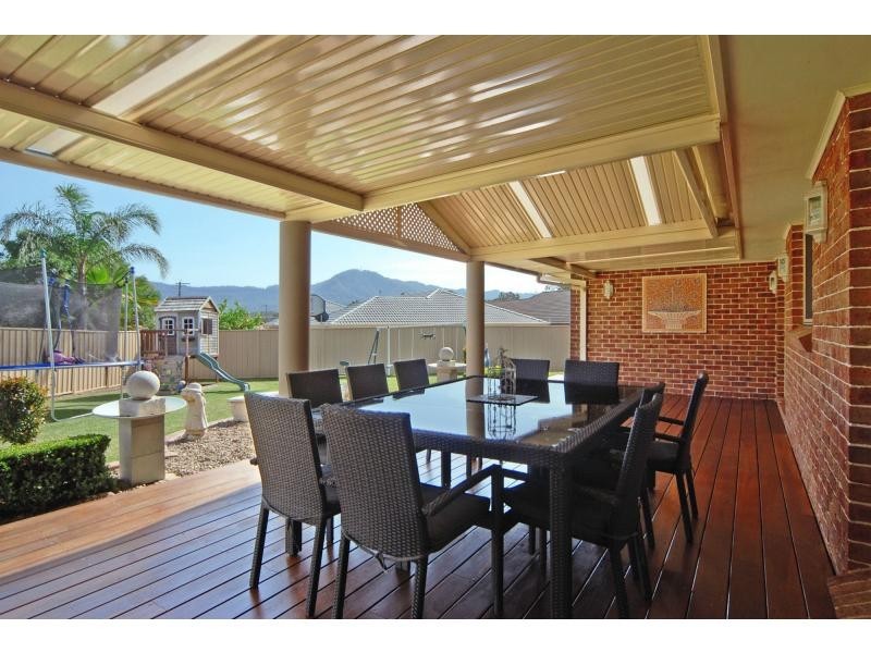 2 Treviso Place, North Nowra NSW 2541