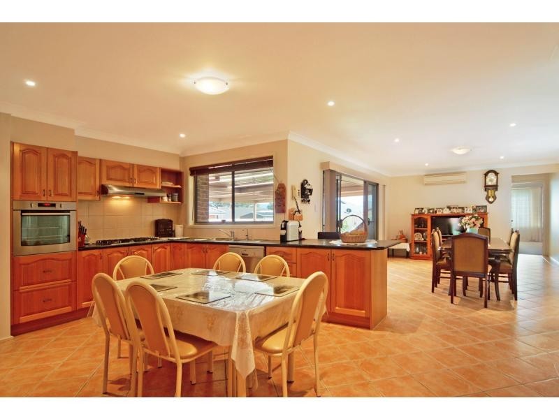 20 Mountain Ash Place, Worrigee NSW 2540