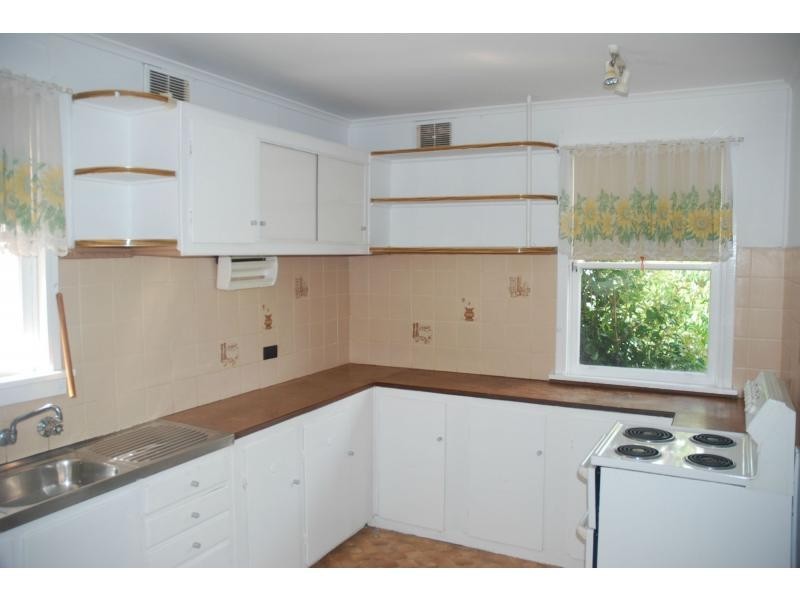 108 Wallace Street, Nowra NSW 2541