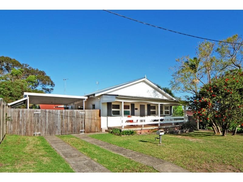 12 Karowa Street, Bomaderry NSW 2541