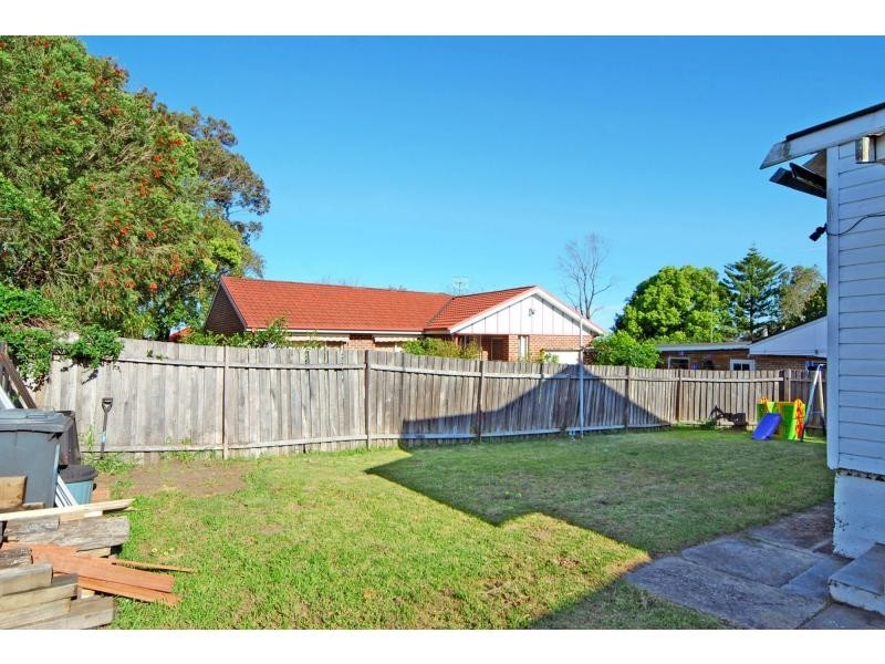 12 Karowa Street, Bomaderry NSW 2541