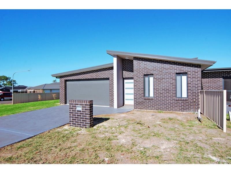 1a Mintbush Crescent, Worrigee NSW 2540