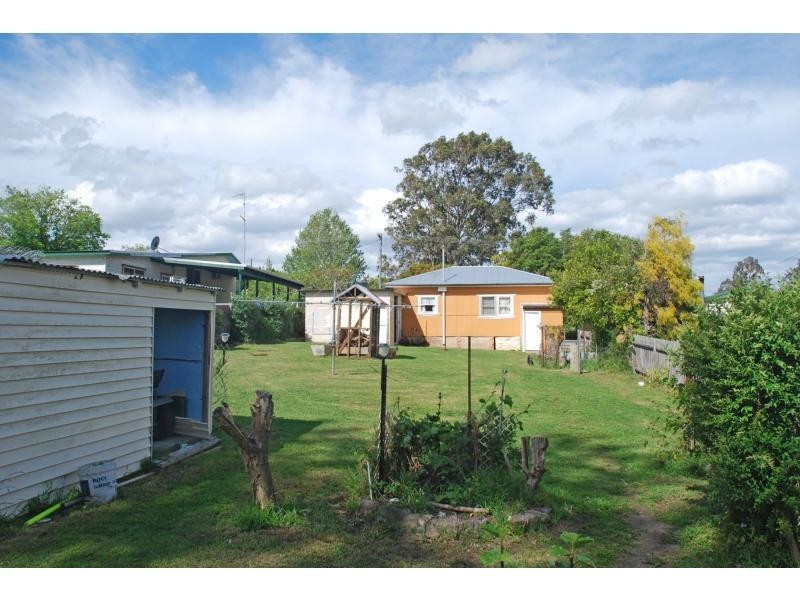 9 Hale Avenue, Nowra NSW 2541