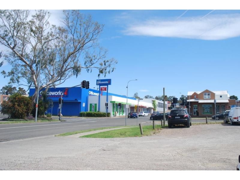 6 Jane Street, Nowra NSW 2541