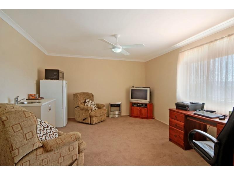 6 Junee Link, Nowra NSW 2541