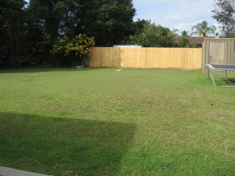 18 Coconut Drive, North Nowra NSW 2541