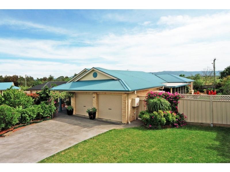 47 Burradoo Crescent, Nowra NSW 2541
