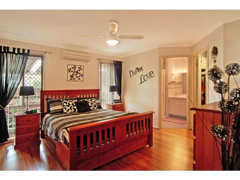 47 Burradoo Crescent, Nowra NSW 2541