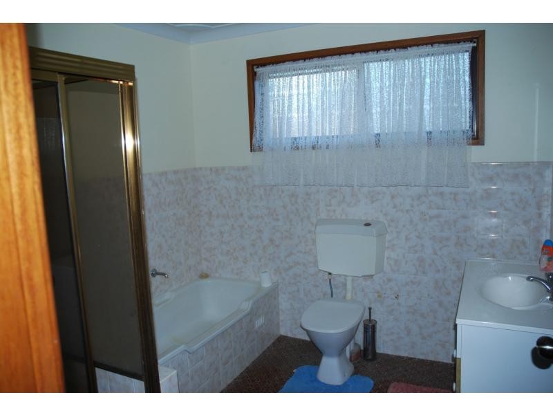 214 Illaroo Road, North Nowra NSW 2541