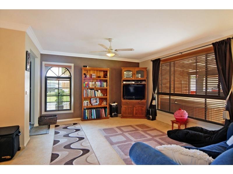 53 Sophia Road, Worrigee NSW 2540