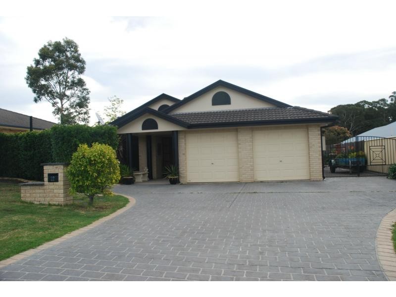 12 Freesia Crescent, Bomaderry NSW 2541