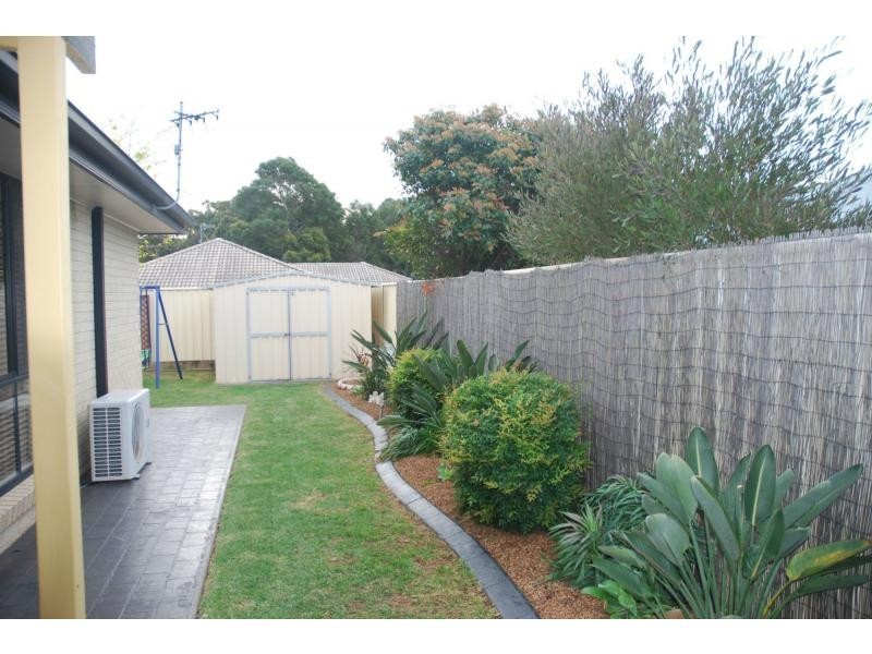 12 Freesia Crescent, Bomaderry NSW 2541
