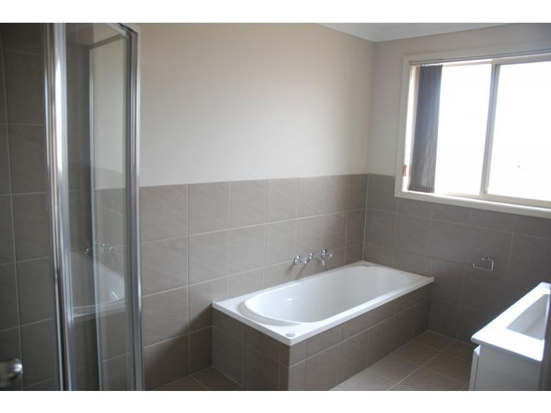 29 Depot Road, West Nowra NSW 2541