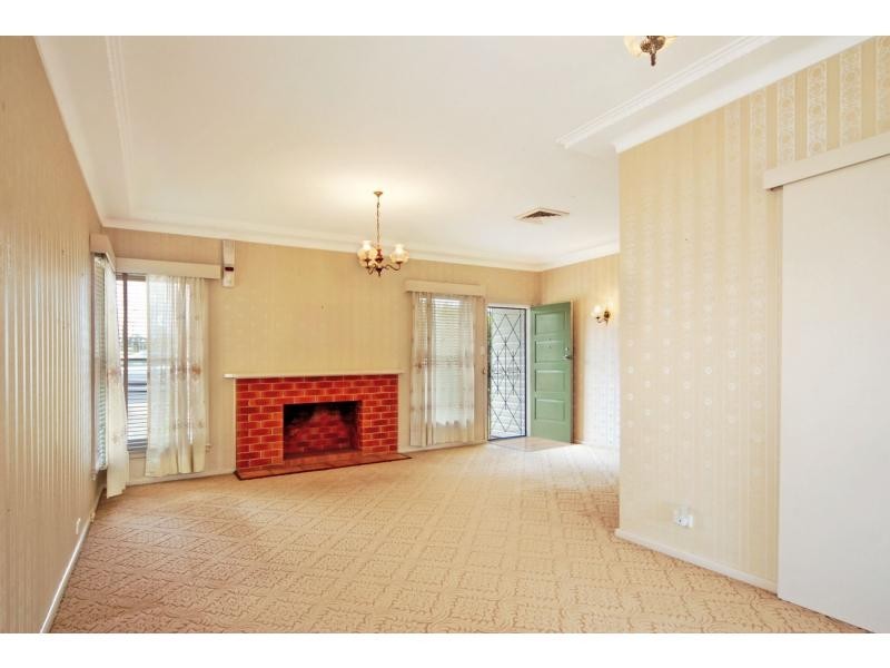 33 Hyam Street, Nowra NSW 2541
