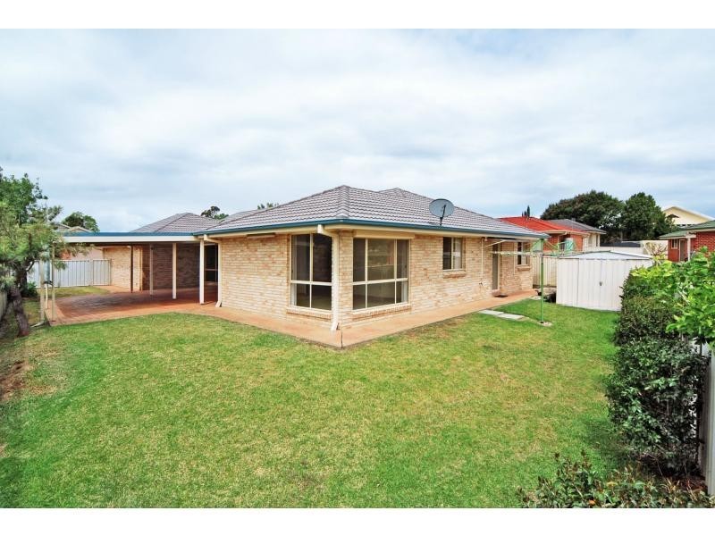 7 Hibiscus Place, Bomaderry NSW 2541