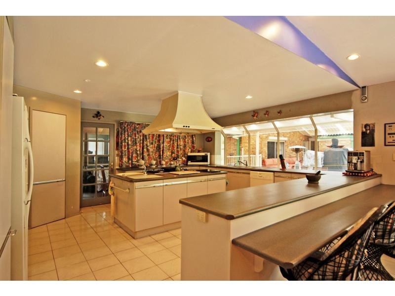 2 The Lake Circuit, Culburra Beach NSW 2540