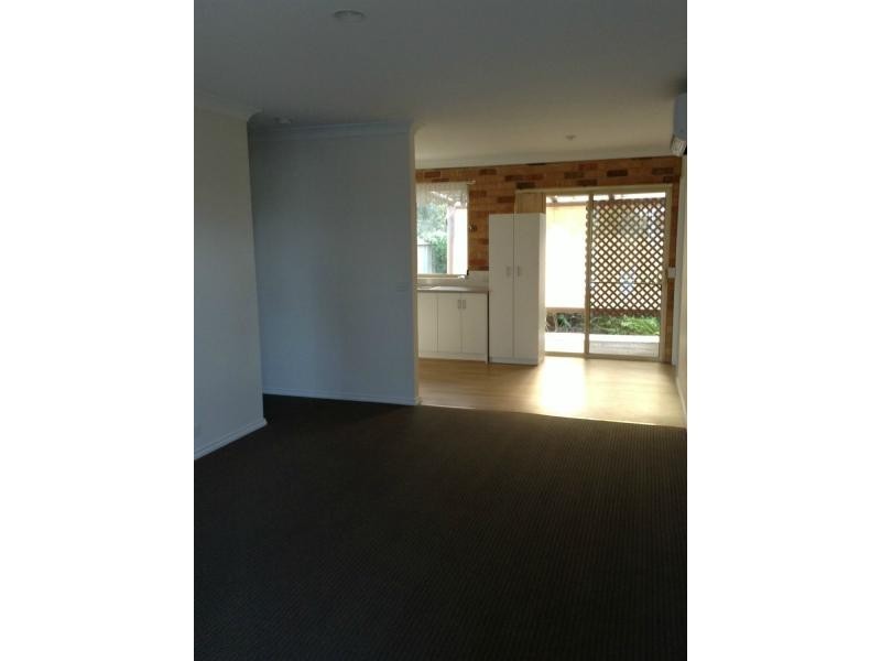 1/3 Acer Place, Worrigee NSW 2540