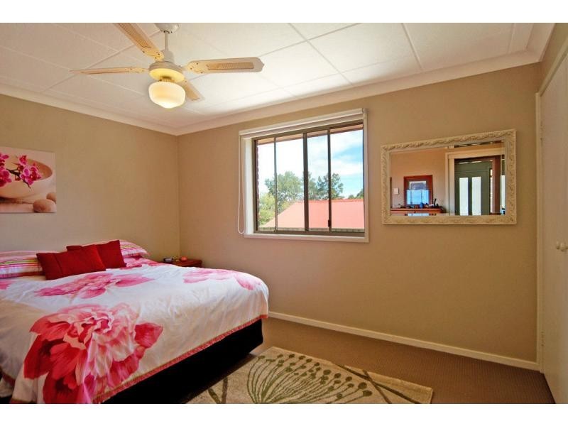 3 Binks Place, Cambewarra NSW 2540