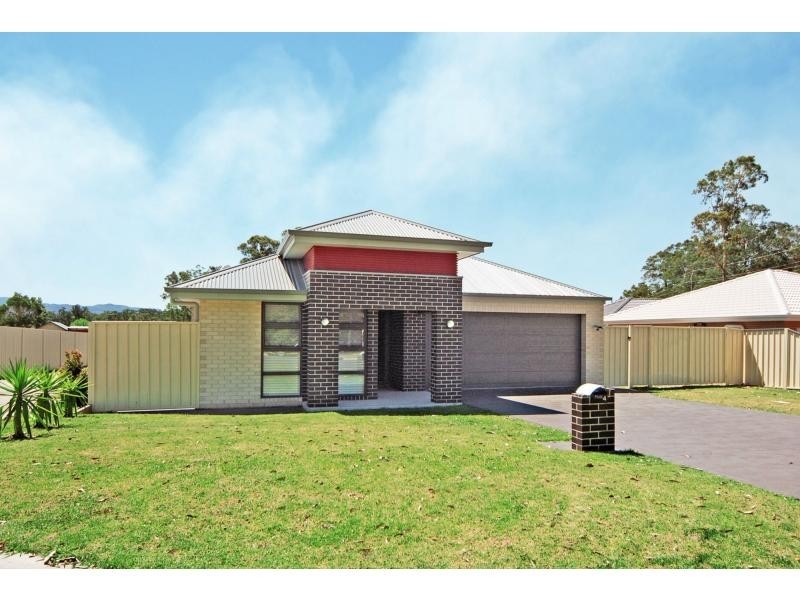 4 Coral Sea Drive, West Nowra NSW 2541