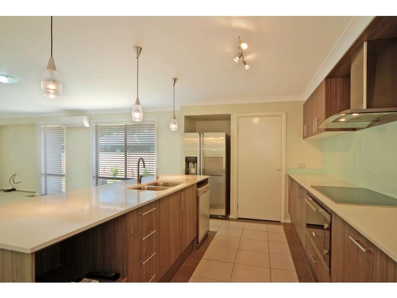 4 Coral Sea Drive, West Nowra NSW 2541