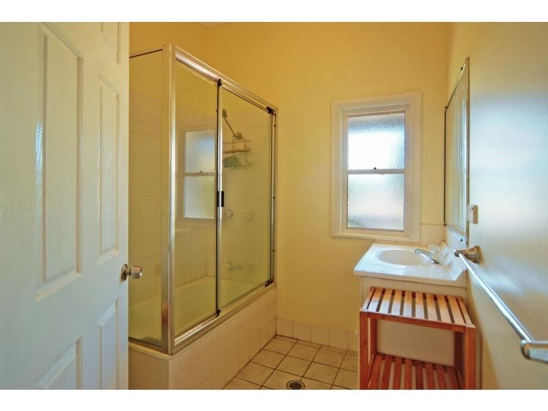 182 Kinghorne Street, Nowra NSW 2541