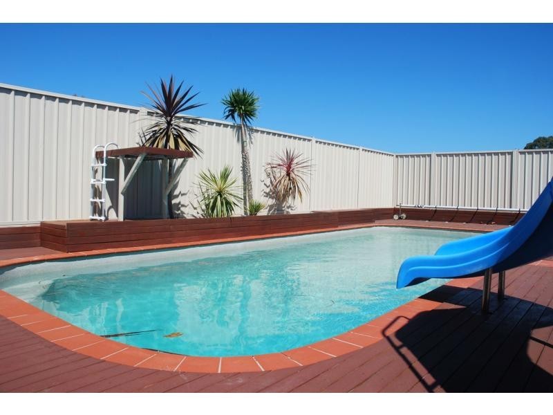 41 Firetail Street, South Nowra NSW 2541
