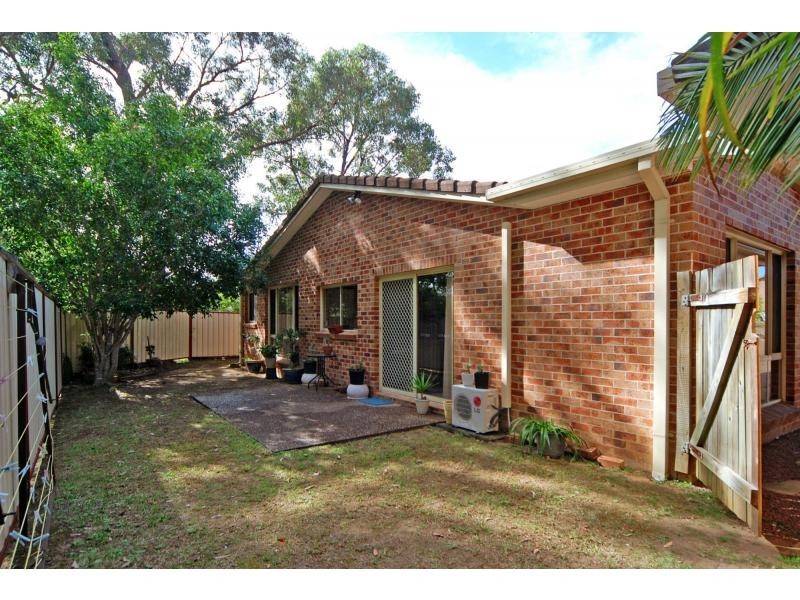 6/1 Carisbrooke Close, Bomaderry NSW 2541