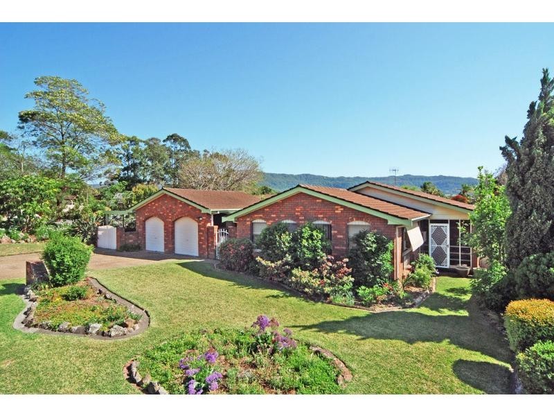24 Penrose Drive, Bomaderry NSW 2541