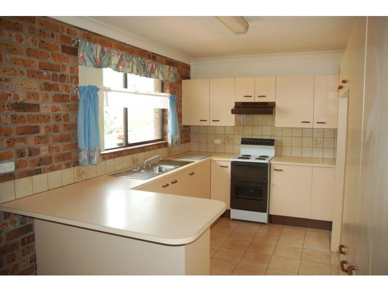 158 Mckay Street, Nowra NSW 2541