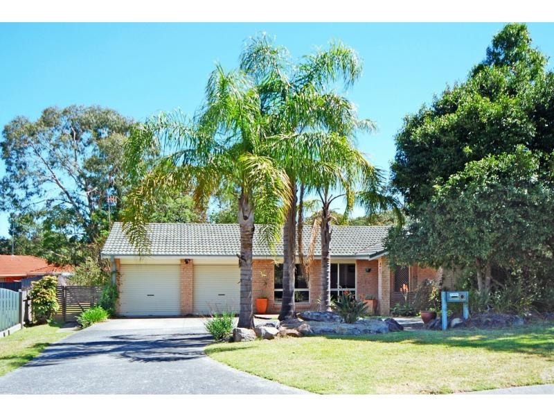 6 Uranna Avenue, North Nowra NSW 2541