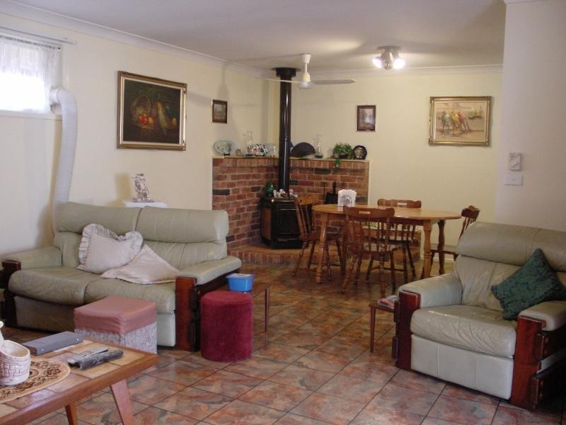 13 Yalwal Road, West Nowra NSW 2541