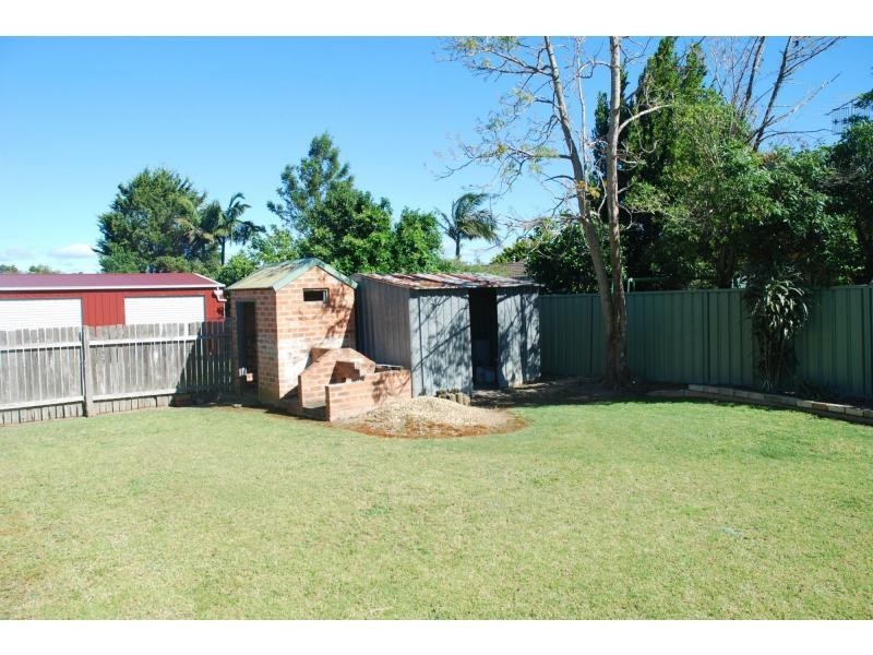 25 Salisbury Drive, Nowra NSW 2541