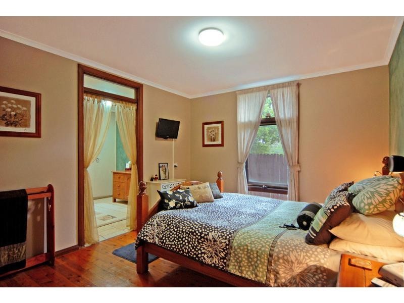 10 Bernadette Avenue, Nowra NSW 2541