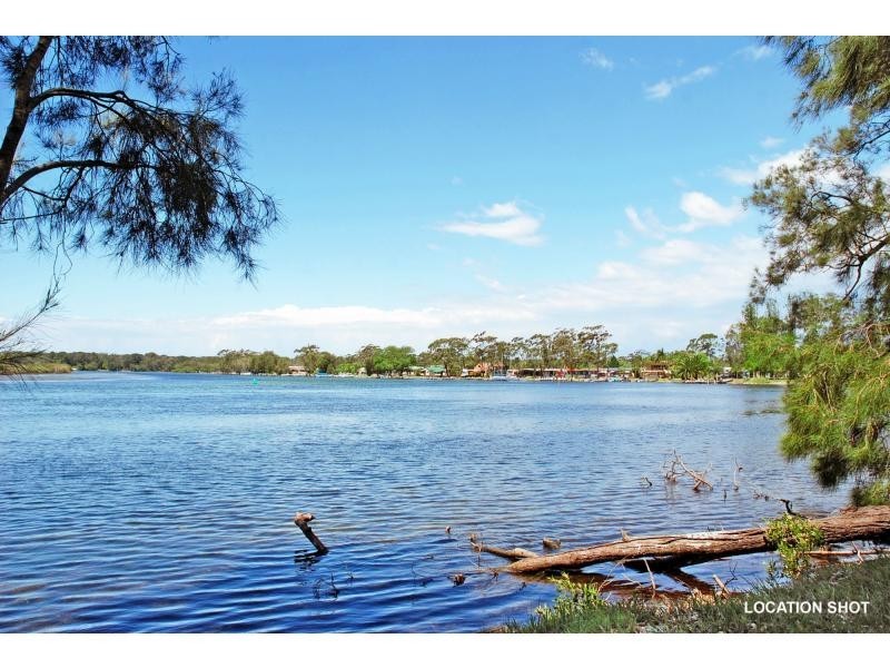 21 Fairview Crescent, Sussex Inlet NSW 2540