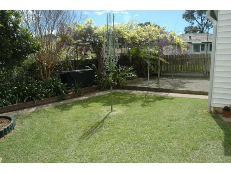 3 Quiberon Street, Nowra NSW 2541