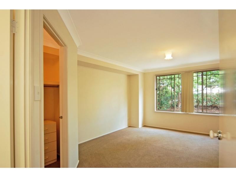 14 St James Crescent, Worrigee NSW 2540