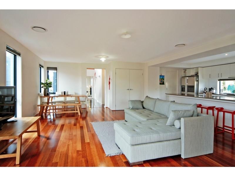 12 Myall Close, Nowra NSW 2541