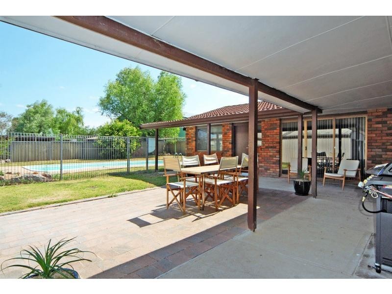 380 Greenwell Point Road, Worrigee NSW 2540