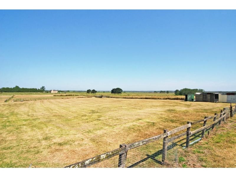 380 Greenwell Point Road, Worrigee NSW 2540