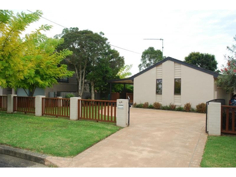 26 Glenegale Parade, North Nowra NSW 2541